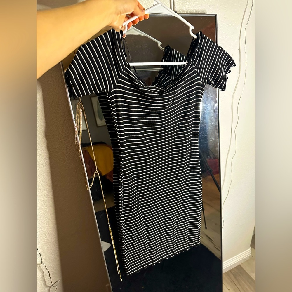 off the shoulder stripped  dress